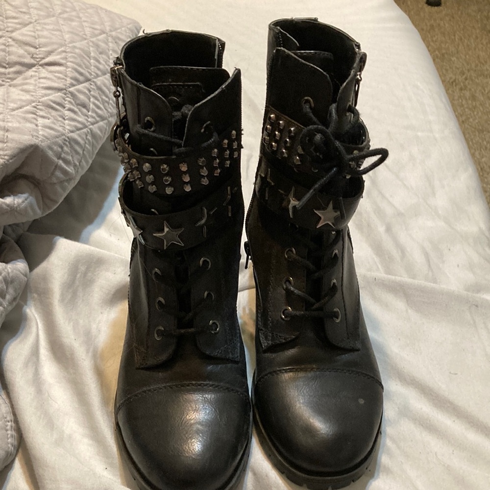 Guess combat boots